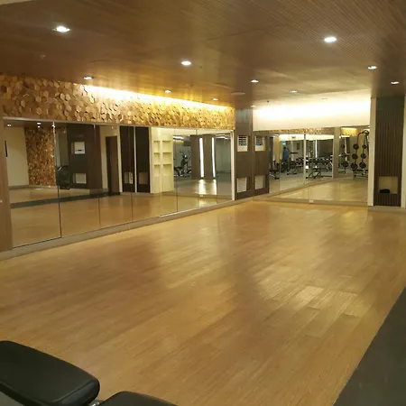 Aldo Mall Of Asia Condotel
